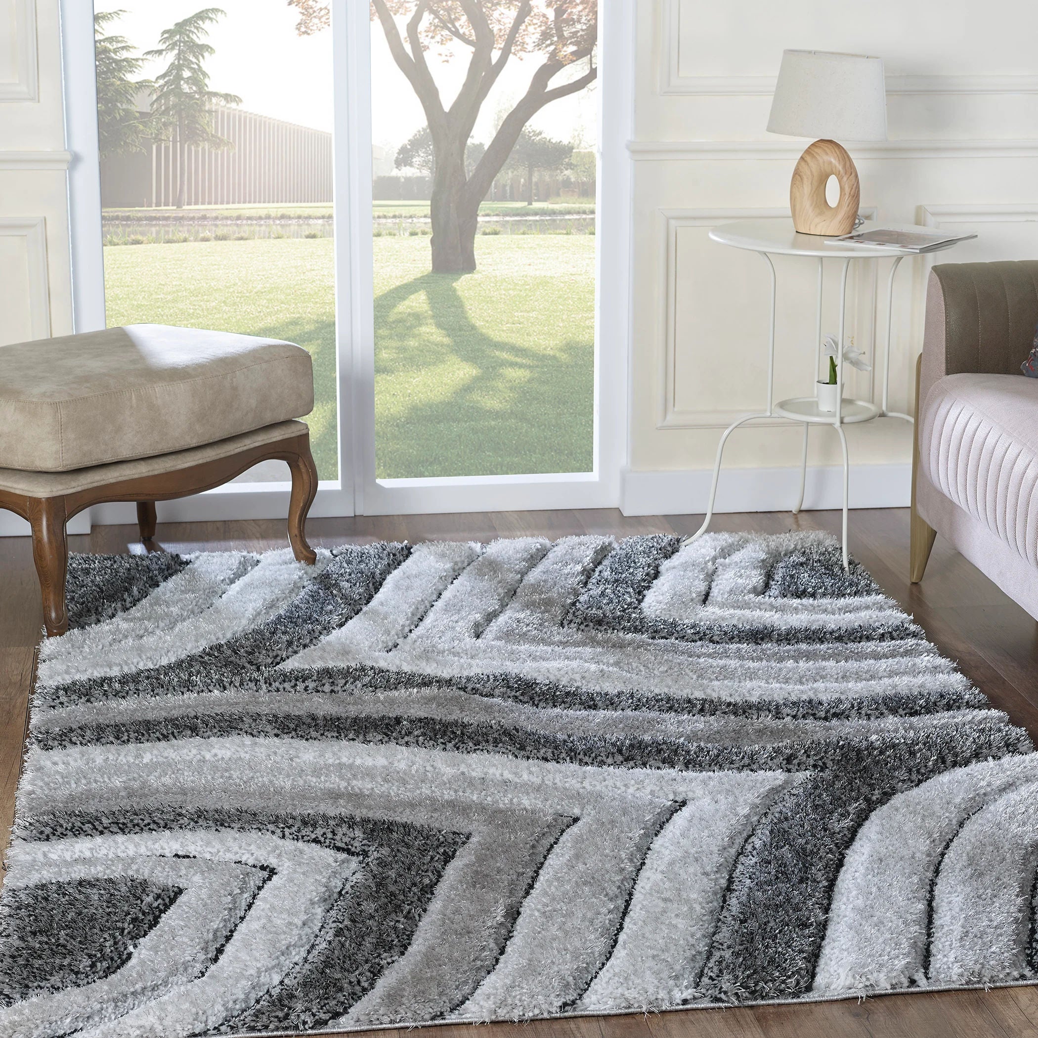 Kesden Area Rug