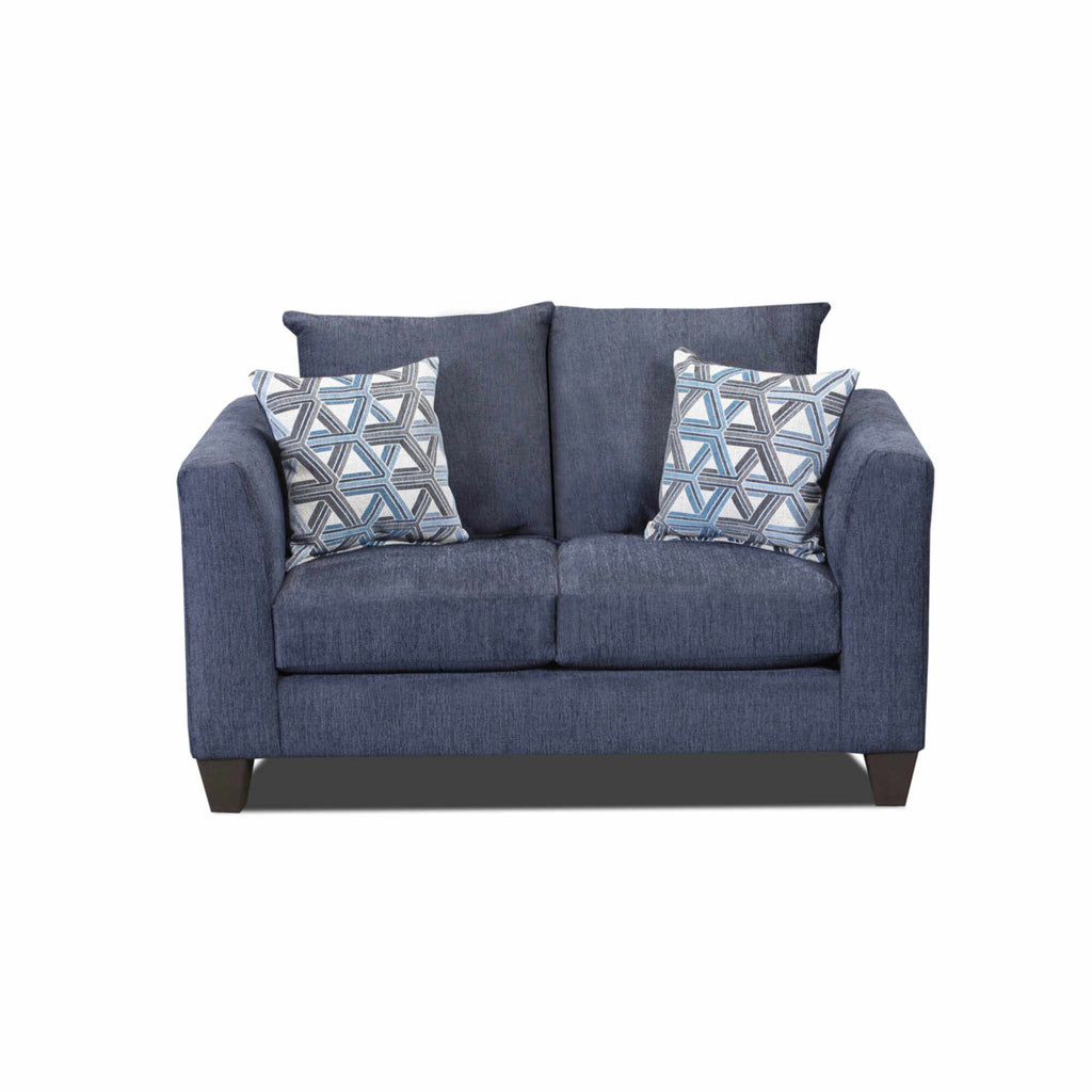 Zoey Loveseat