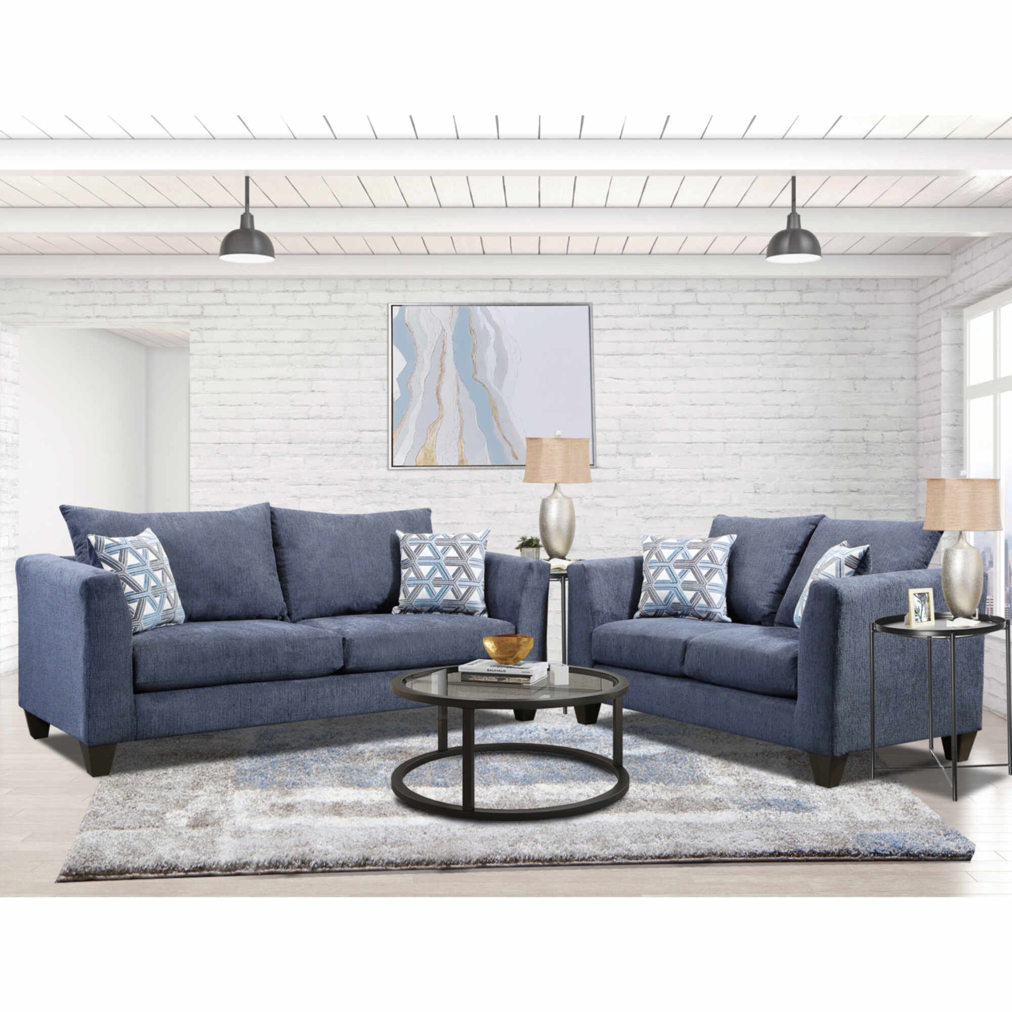 Zoey Loveseat
