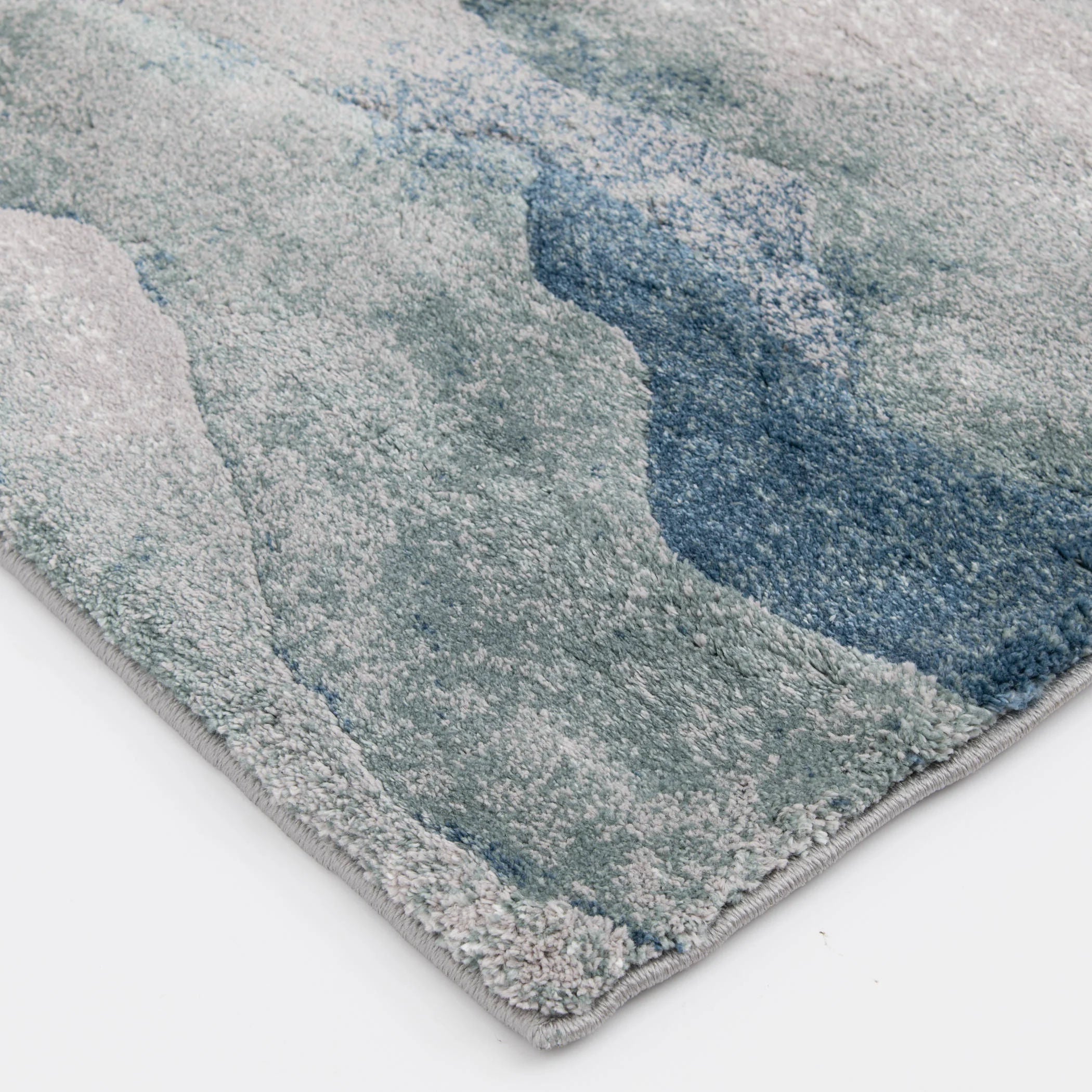 Oriana Area Rug
