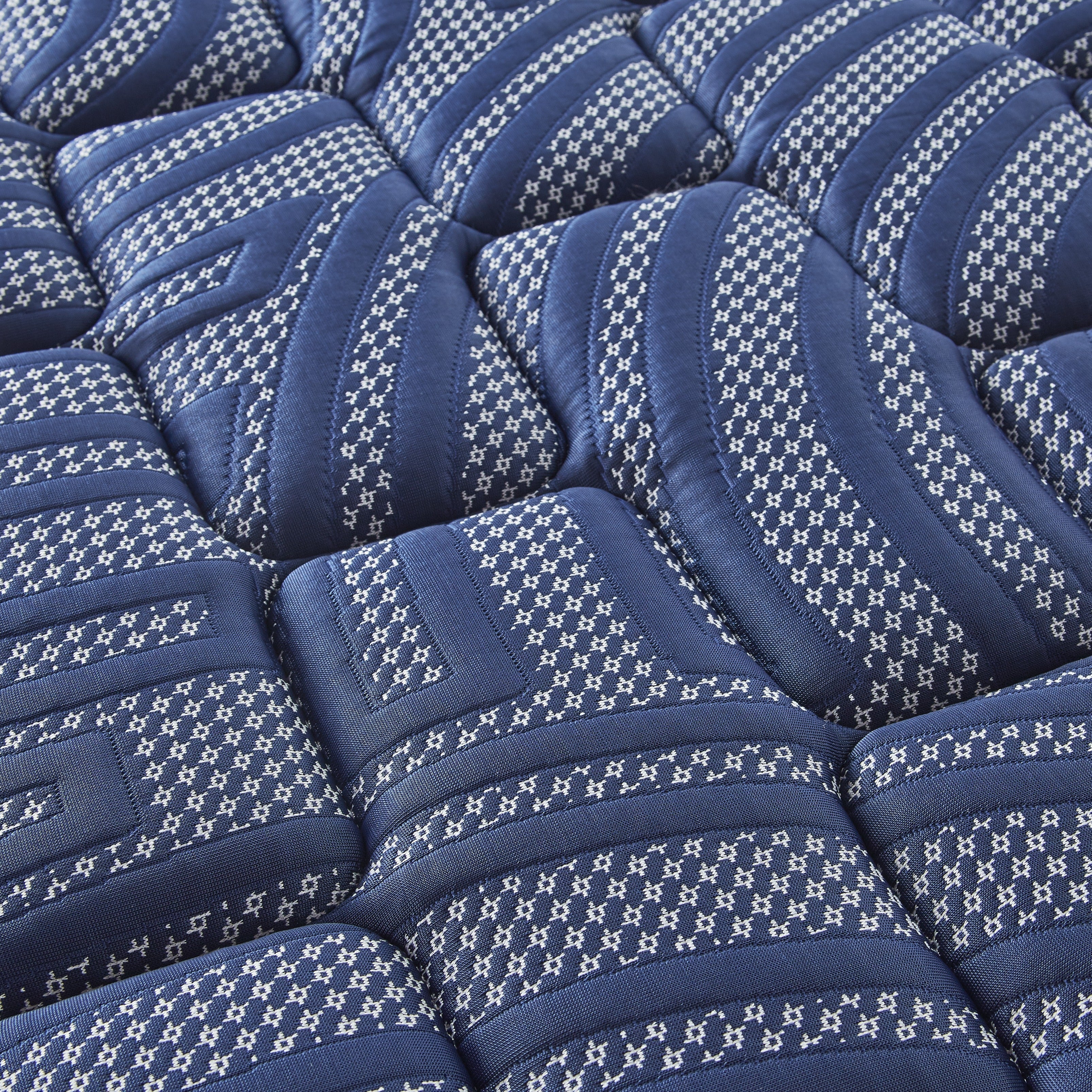 Whitmore Glacier 14" Firm Mattress