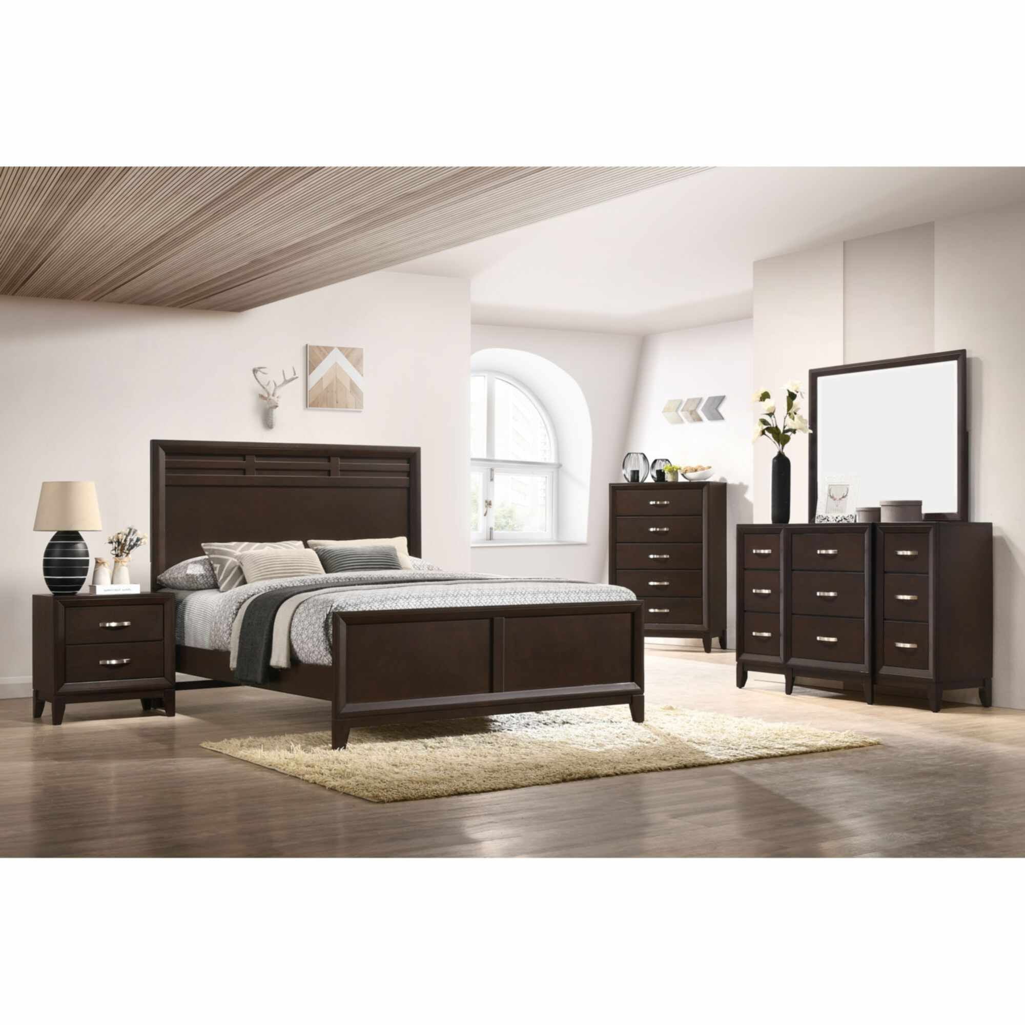 Beaumont Chest