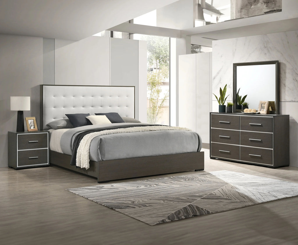 Saxton 3PC Bedroom Set