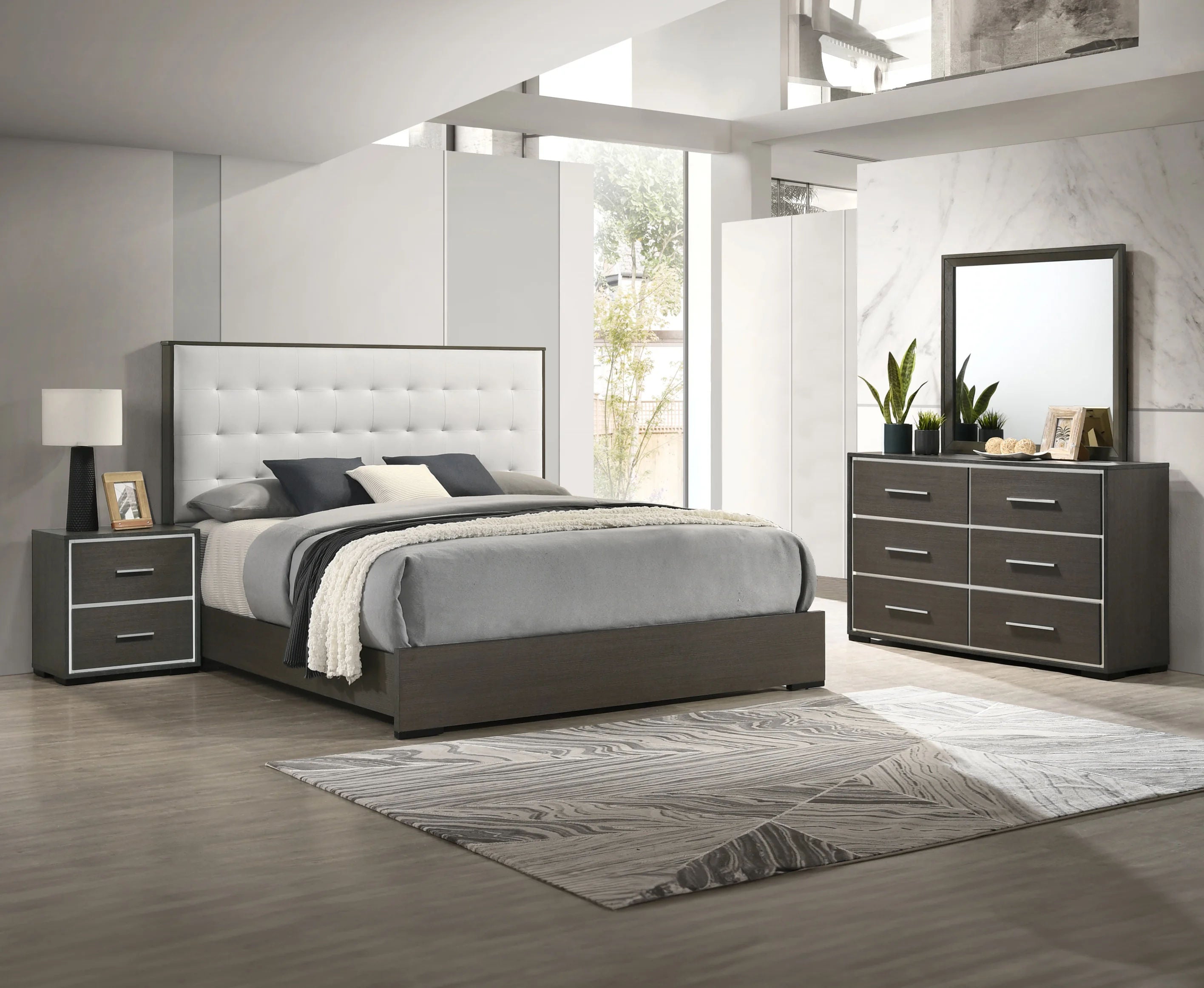 Saxton 3PC Bedroom Set