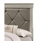 Amalia Bed